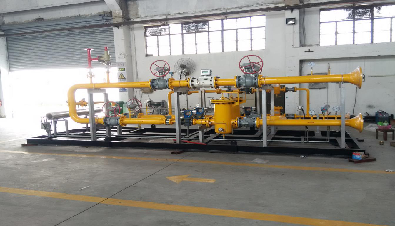 多美时燃气设备讲述液化天然气工艺过程